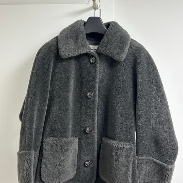 칼라거펠트 양모 무스탕자켓