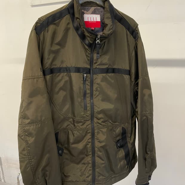 Elle zip up jacket