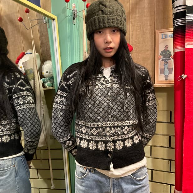 90s Vintage GAP Nordic Wool Cardigan