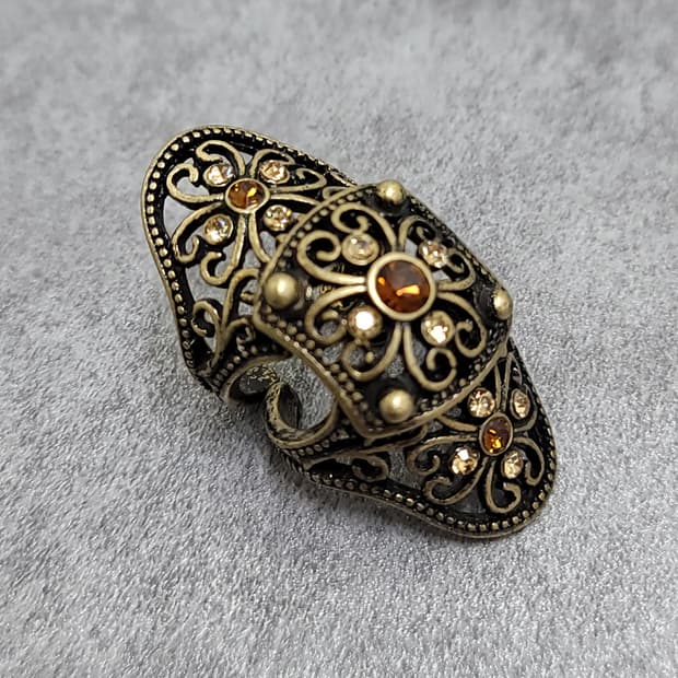 vintage ring 