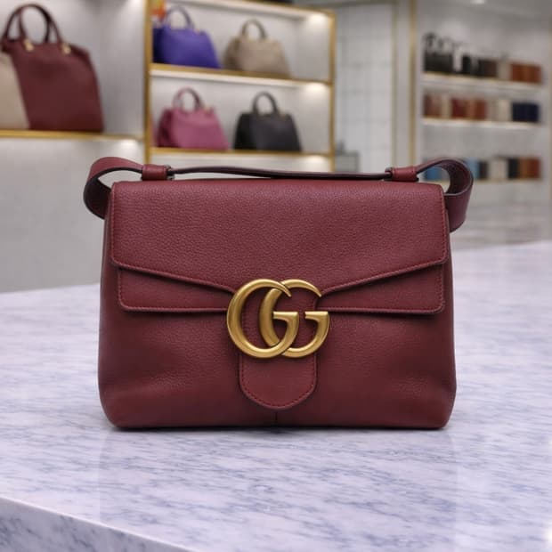 [S급] 구찌 GG 마몽 플랩 숄더백 미디움 판매합니다!!!