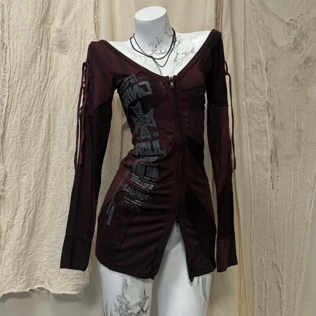 Salvage Twoway Lettering Detail Sleeve