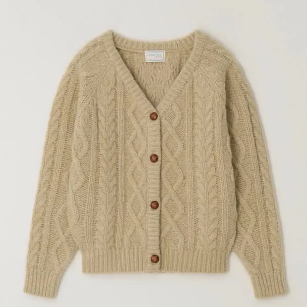 모데스트 카푸치노가디건