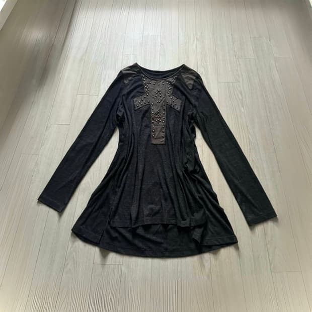 아카이브 락시크 스터드 십자가 언발 롱슬리브 긴팔 펑크 y2k