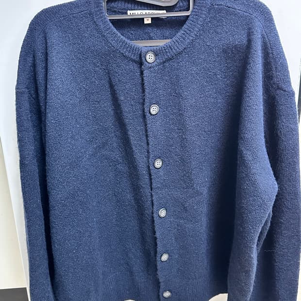 밀로아카이브 크롭 무브 가디건 네이비