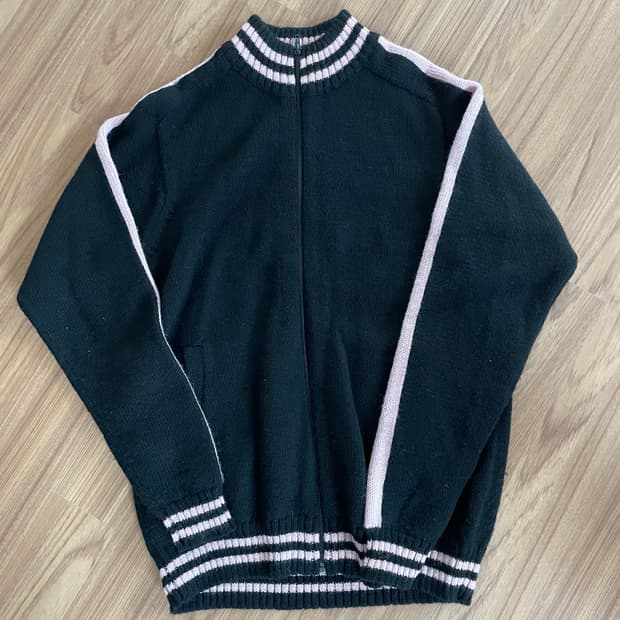 빔즈 울 니트 집업