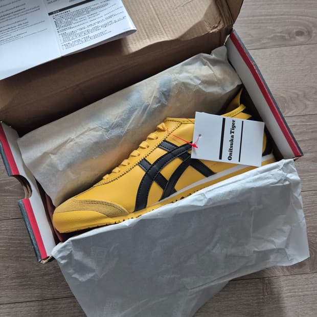 오니츠카타이거 멕시코66 285사이즈