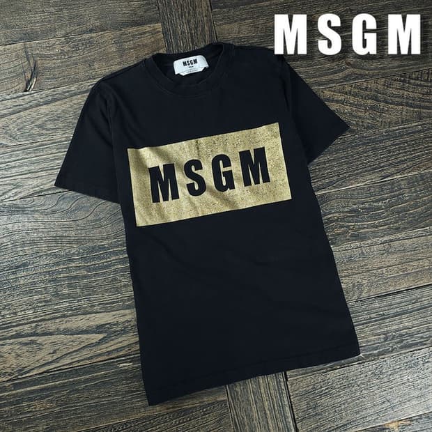 [MSGM 엠에스지엠] 빅로고 그래픽 프린팅 반팔티 블랙 M21992