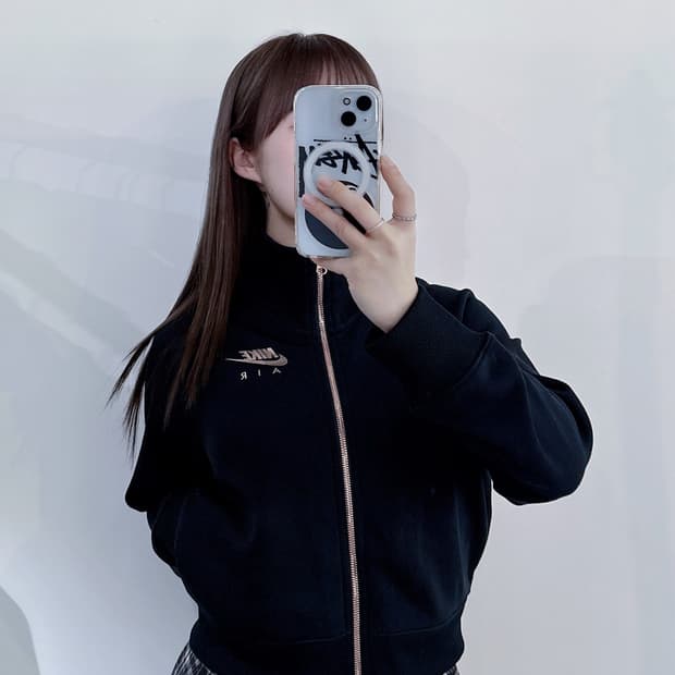 나이키 AIR 블랙 스우시 트랙탑