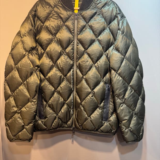 몽클레어 지니어스x프라그먼트 구스다운 봄버자켓