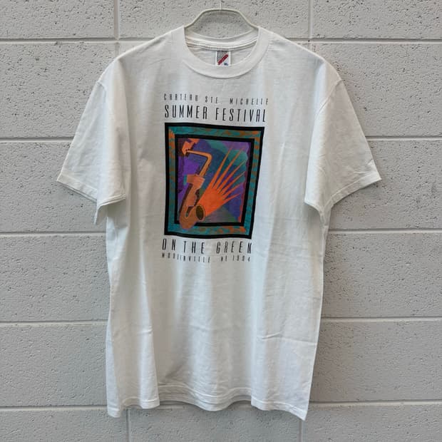 90s Vintage Jerzees Tshirt