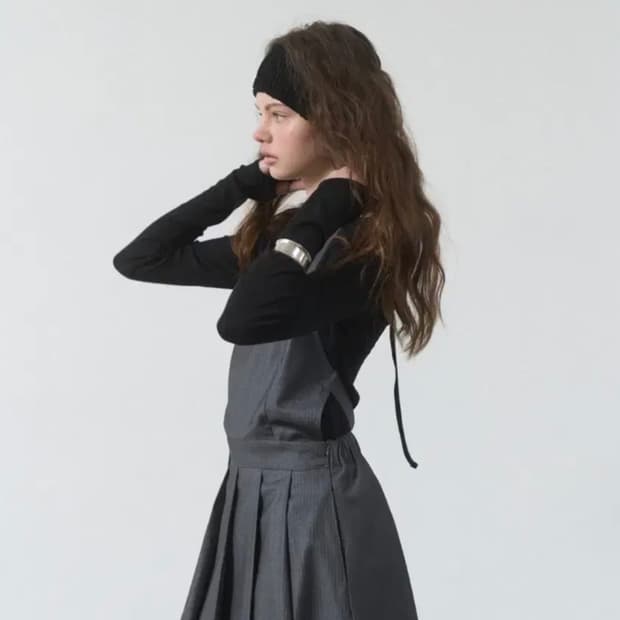 FOETO 스트라이프 플리츠 드레스