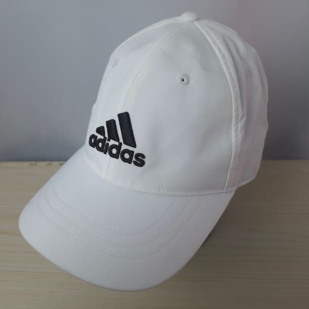 여57-60M-L아디다스 볼캡 흰색 & 검정