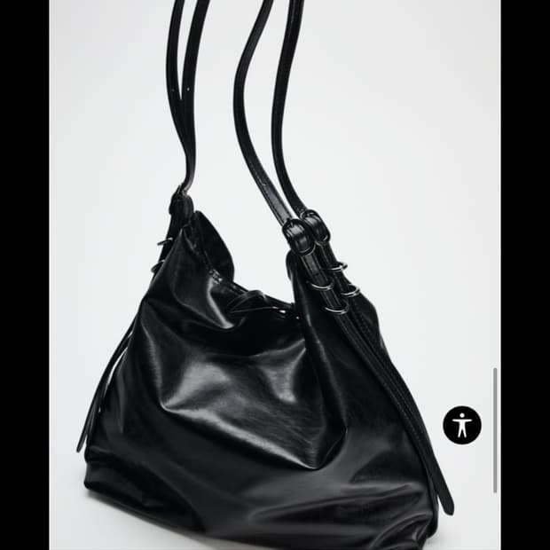 Zara 버클 디테일 버킷백