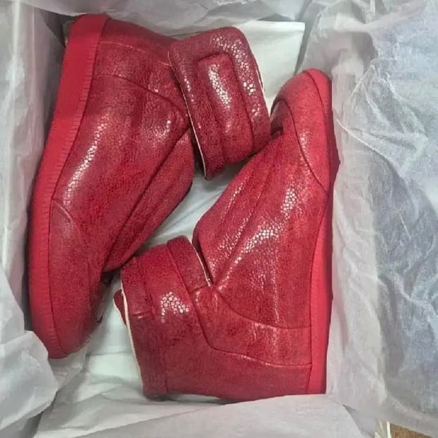 메종 마르지엘라 퓨처 하이