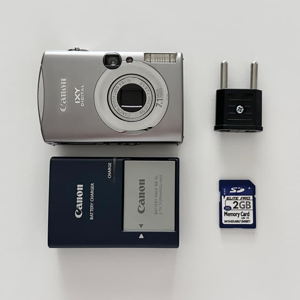 캐논 Canon IXY 900 IS (=IXUS 850 IS)