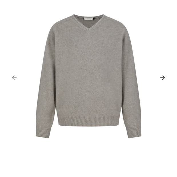 아모멘토 브이넥 니트 베이지 S