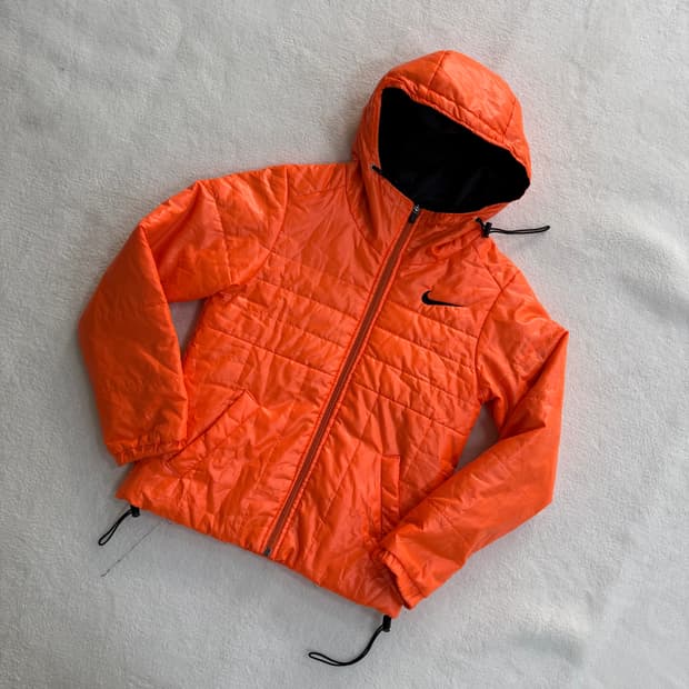 S 나이키 올드스쿨 오렌지 패딩 0319T