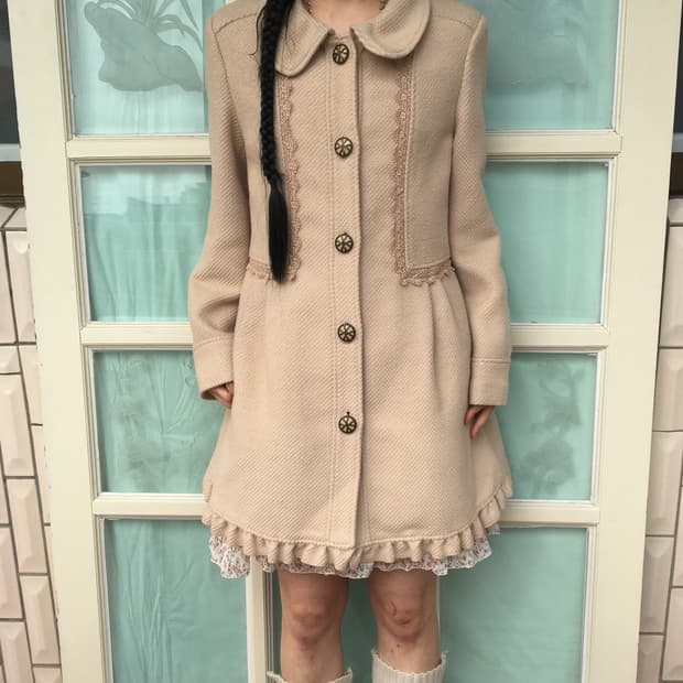 Axes femme frill coat