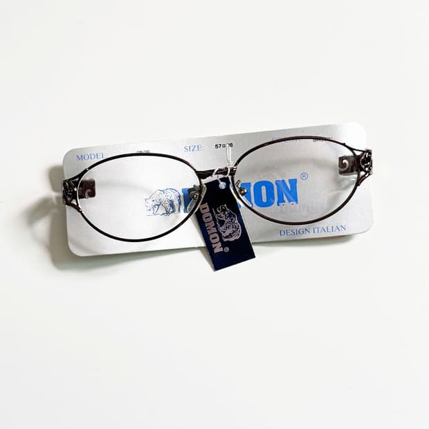 90s DOMON 슬림 오벌 메탈 프레임 빈티지 안경