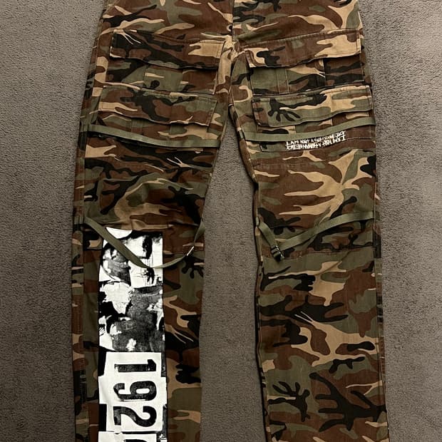 아임낫 어 휴먼비잉 카고 프린팅 팬츠 처분 