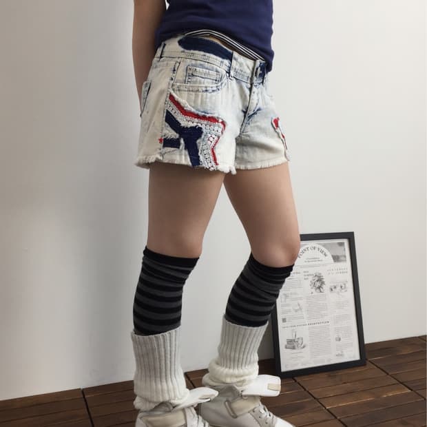 No Boundaries Star Applique Denim Shorts