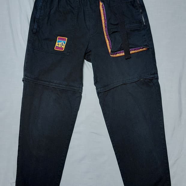 아디다스 어드벤처 2-in-1 디태처블 카고 팬츠 (M)