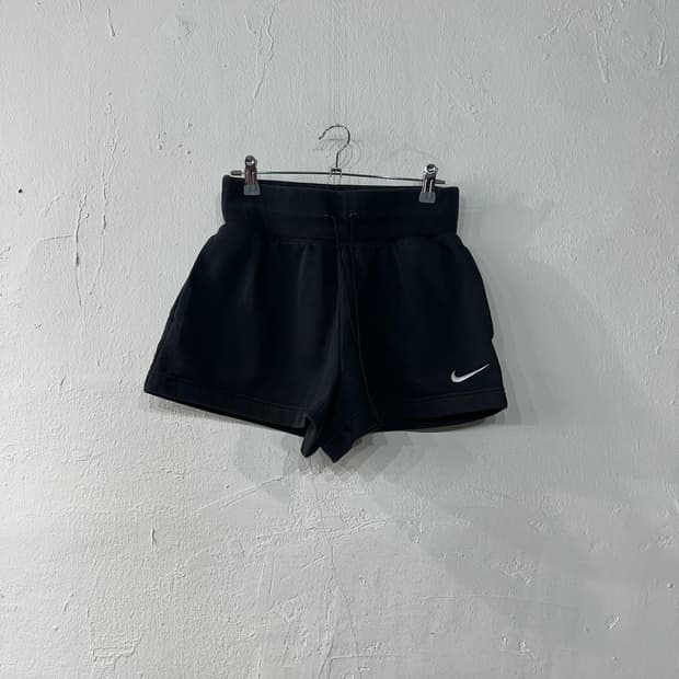 나이키 트레이닝 숏팬츠 여성L
