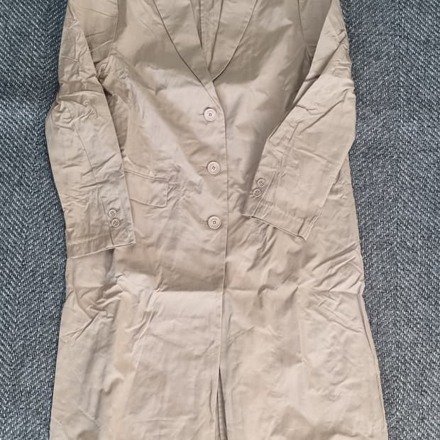 Lacoste 베이지 싱글 트렌치코트