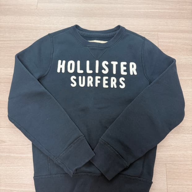 홀리스터 맨투맨 s