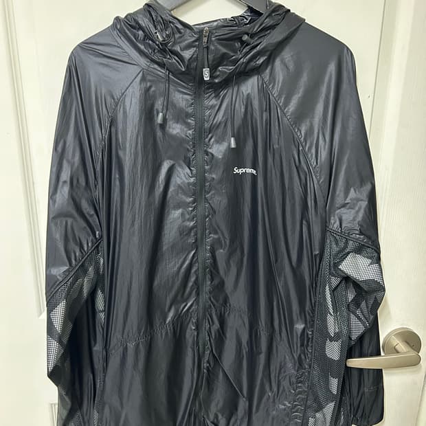 Supreme pertex zip up windbreaker 