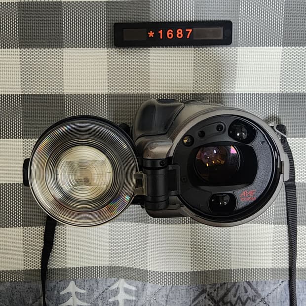 캐논 오토보이 제트 필름카메라