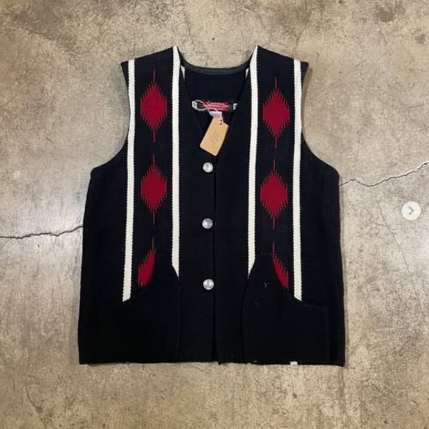 센티넬라 치마요 울 베스트