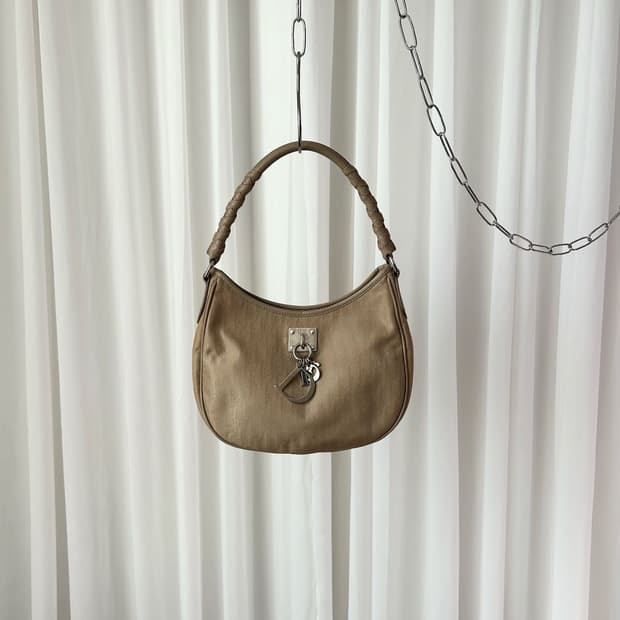 디올 디오리시모 로맨틱 숄더백