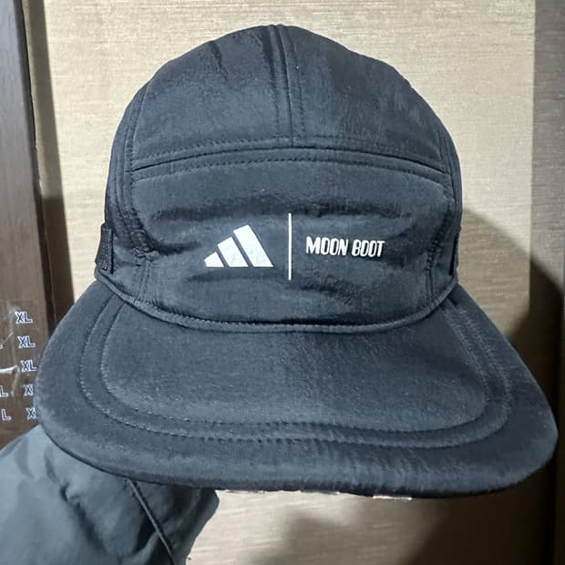 아디다스 문부츠 패딩모자 새상품