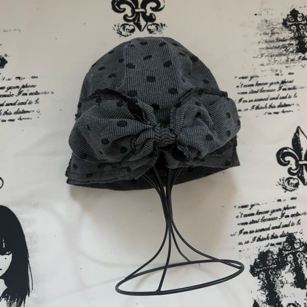 사화룸 도트 리본 비니