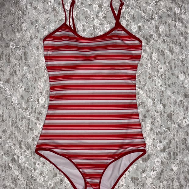 Red stripe swim wear