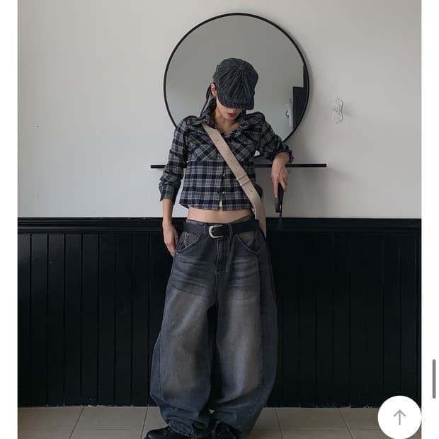 Deep side fold jeans 