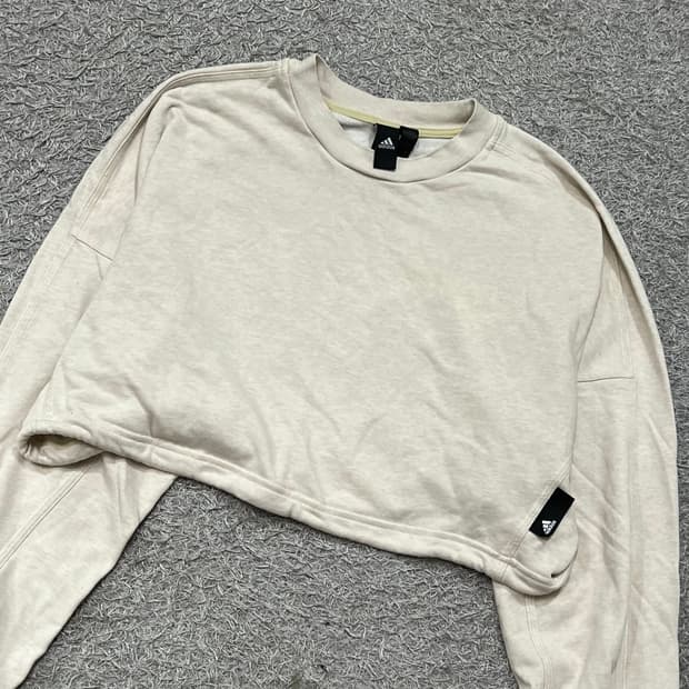 [우먼95] 아디다스 크롭 맨투맨