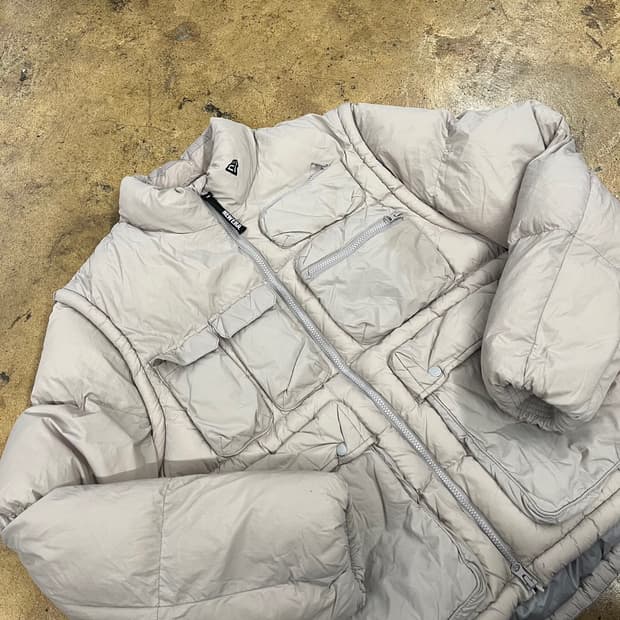 [정품/105] 뉴에라 포켓 패딩 아이보리 b19