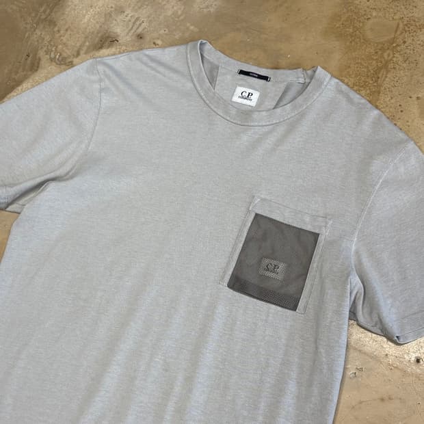 S C.P 컴퍼니 망사 포켓 반팔티 