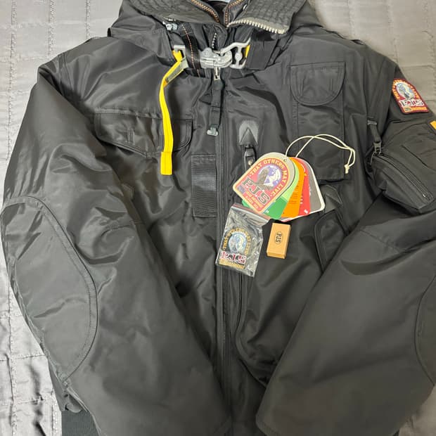 파라점퍼스 고비 마스터피스 25fw L