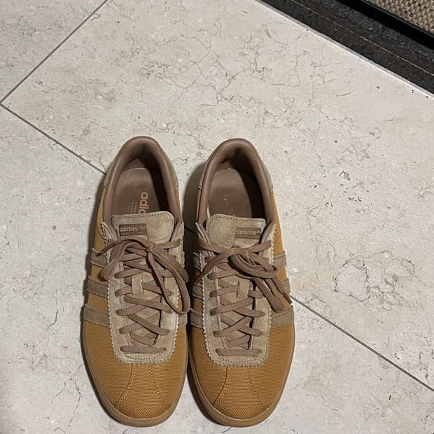 아디다스 버뮤다 메사 데저트 브라운