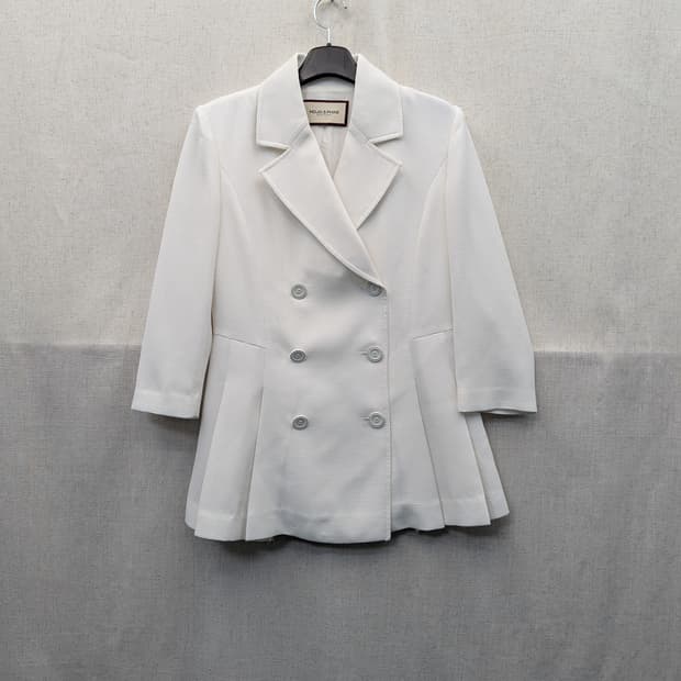 MOJO.S.PHINE 화이트 더블 버튼 자켓