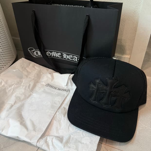 세메터리 트러커햇 블랙