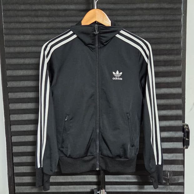 [아디다스] 오리지널스 파이어버드 빅로고 트랙탑 져지 | 00115