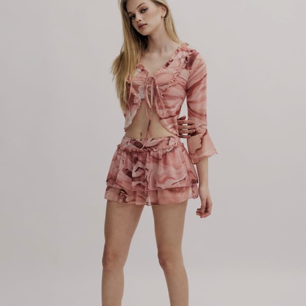 쓰리타임즈 소프트 정글 가디건 + 홀터넥 + 치마 3피스 셋업 핑크