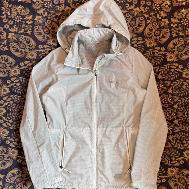 몽벨 라이트웨이트 워터프루프 윈드브레이커