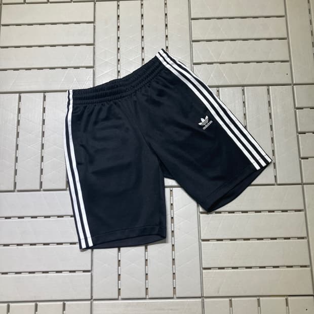 [L]아디다스 여성 불꽃자수 반바지 블랙 0695