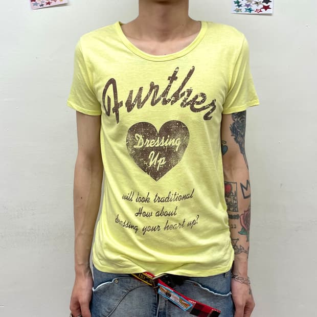 lettering heart yellow T-shirt 